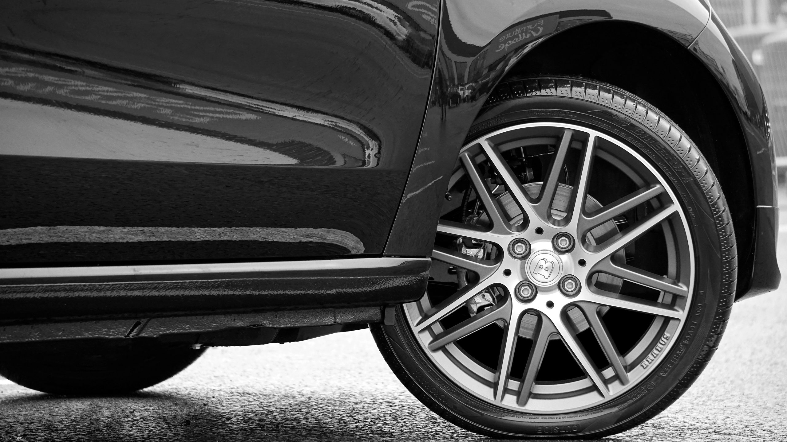 Anvelope vara 225/45 R17 Taurus Ultra High Performance – performanta si siguranta la volan cu Vadrexim.ro