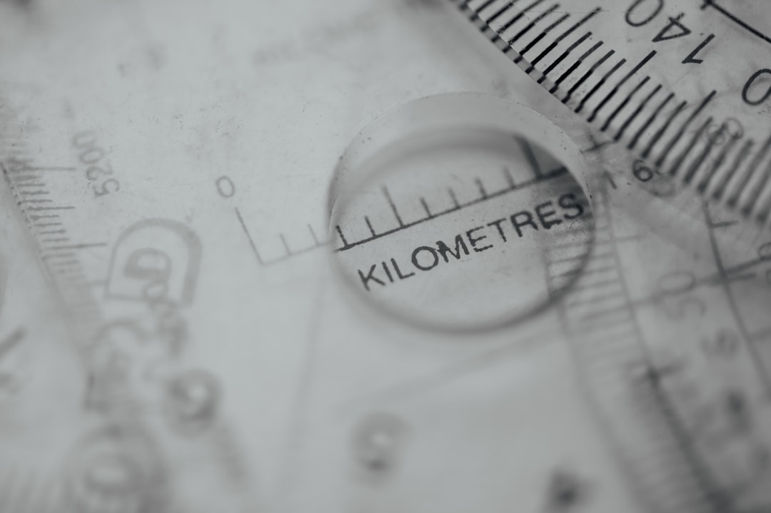 este corect kinetoterapie sau chinetoterapie?