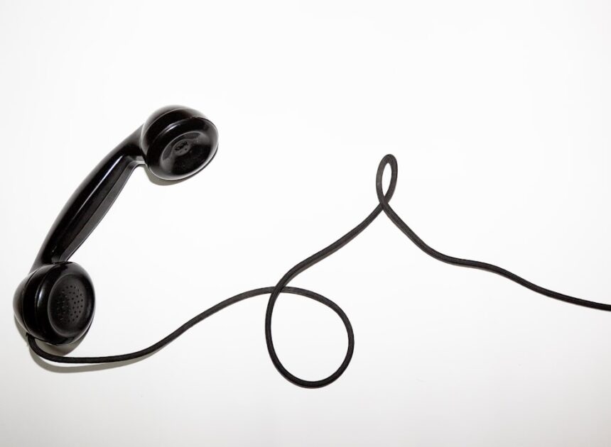 Avantajele telefoniei IP pentru reducerea costurilor: Medanet.ro