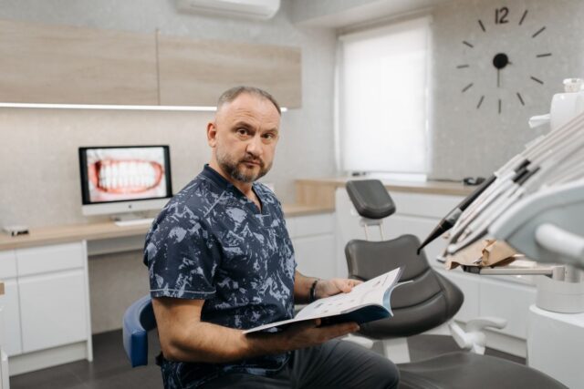 Când recomandă ORL-ul un consult pentru sforăit persistent