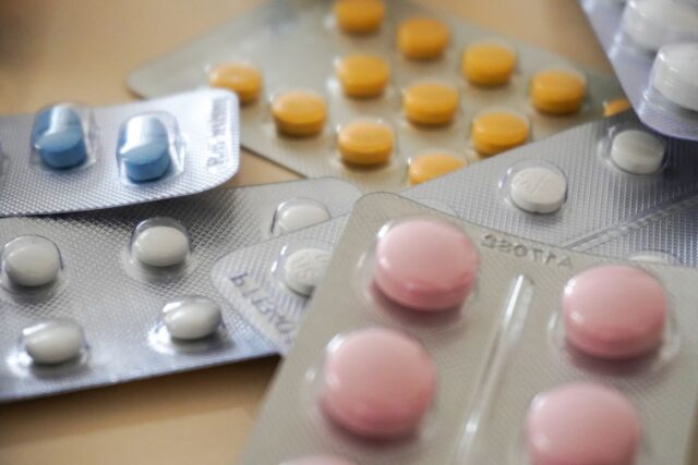 Greșeli frecvente în administrarea antibioticelor și de ce contează pentru sănătatea ta