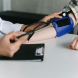 Sfatul cardiologului: primele semne ale hipertensiunii pe care nu ar trebui să le ignori — MEDANET