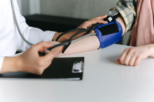 Sfatul cardiologului: primele semne ale hipertensiunii pe care nu ar trebui să le ignori — MEDANET