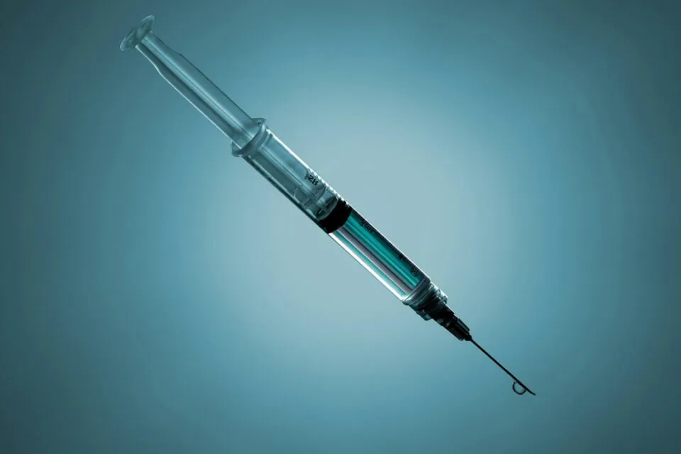 Photo vaccine information infographic