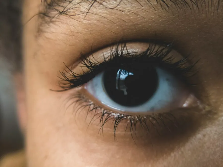 Photo common eye health mistakes